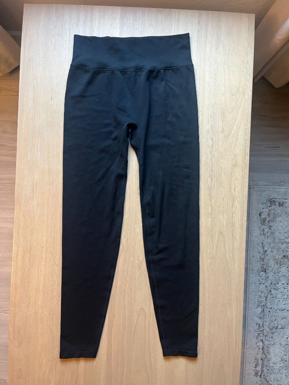 Pink Victoria's Secret Active Black Leggings Size Medium